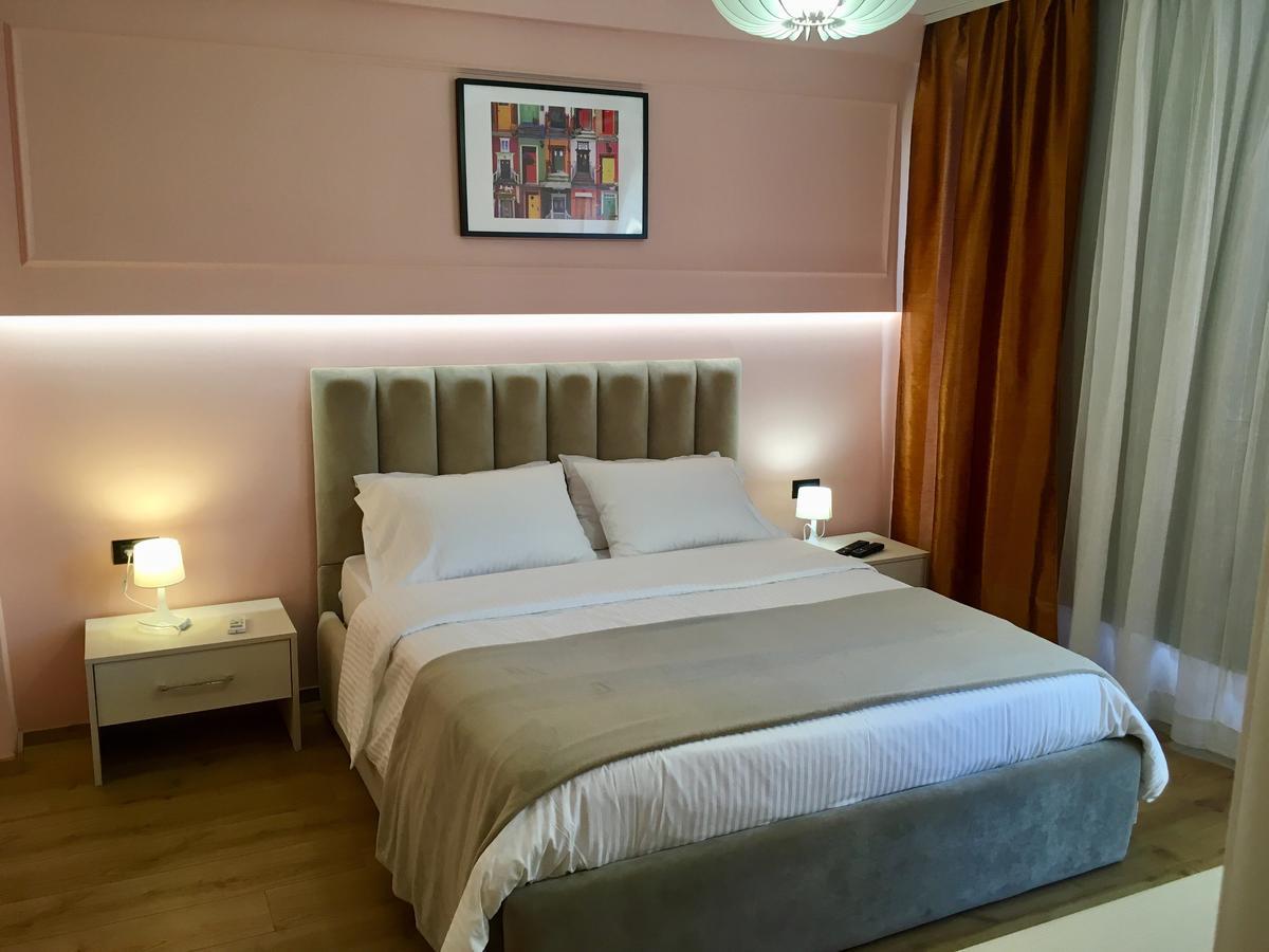 B&B Tirana Smile Eksteriør billede