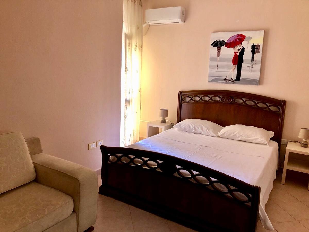 B&B Tirana Smile Eksteriør billede