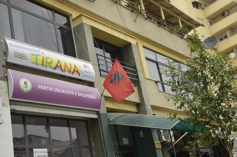 B&B Tirana Smile Eksteriør billede